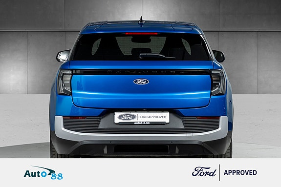 Ford Explorer 10 of 30