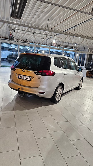 Opel Zafira Tourer 6 of 18