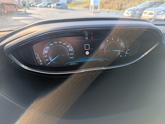 Peugeot 5008 27 of 29