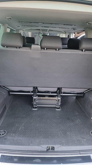Volkswagen Caravelle 22 of 27