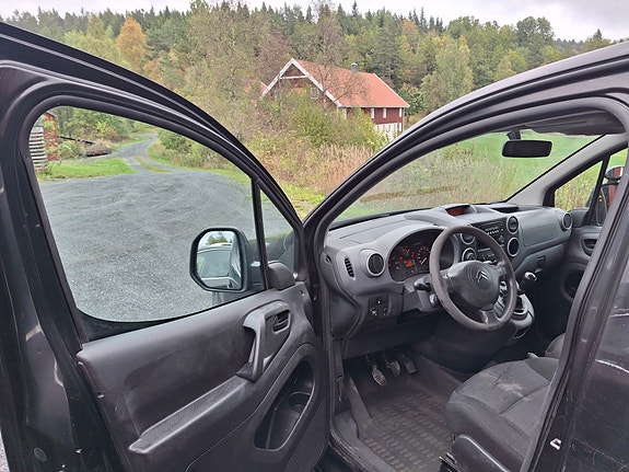 Citroen Berlingo 11 of 12