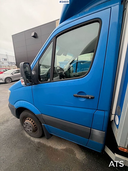 Mercedes-Benz Sprinter 7 of 30