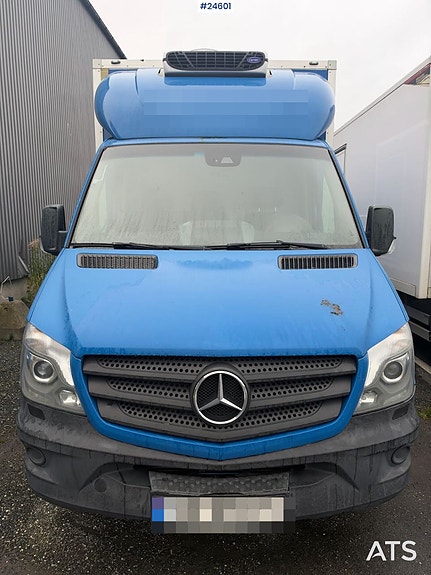 Mercedes-Benz Sprinter 2 of 30