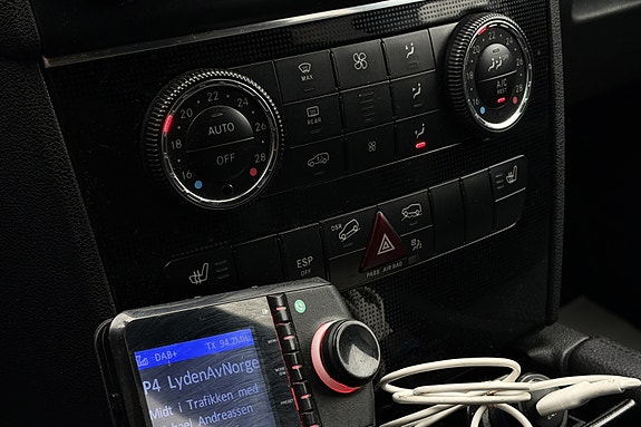 Mercedes-Benz ML280 19 of 21