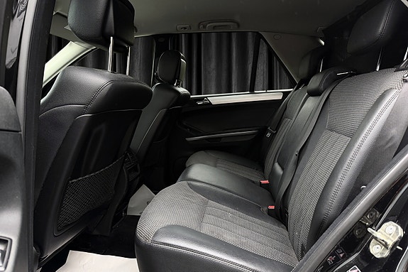 Mercedes-Benz ML280 13 of 21