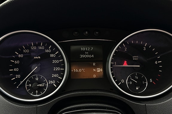 Mercedes-Benz ML280 17 of 21