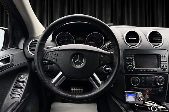 Mercedes-Benz ML280 15 of 21