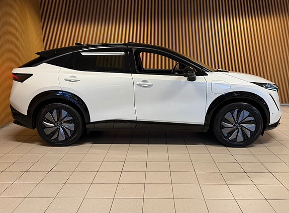 Nissan Ariya 3 of 25