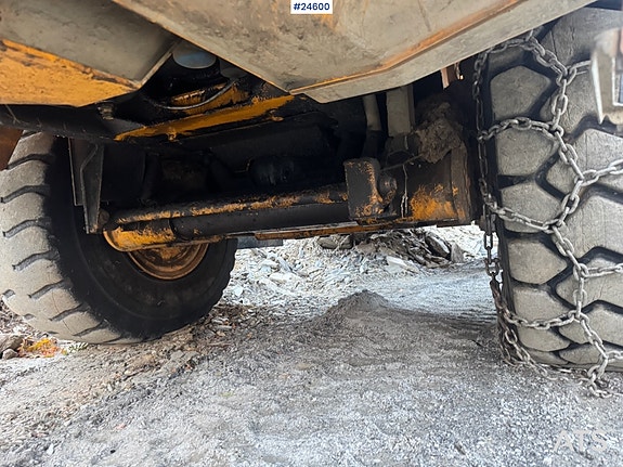 Moxy MT31 6x6 Dumper – 9070 Timer 8 of 14