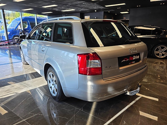 Audi A4 6 of 29