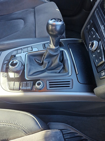 Audi A4 8 of 23