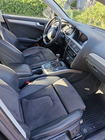 Audi A4 11 of 23