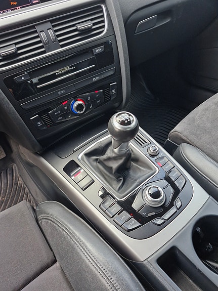Audi A4 15 of 23