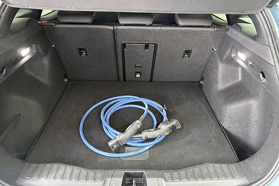 Ford Explorer 18 of 26