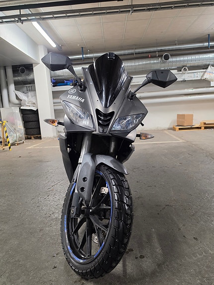 Yamaha YZF-R 125 6 of 15