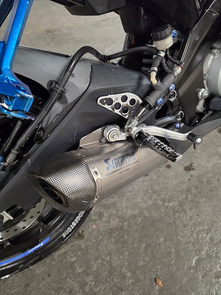 Yamaha YZF-R 125 10 of 15