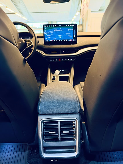 Skoda Elroq 17 of 21