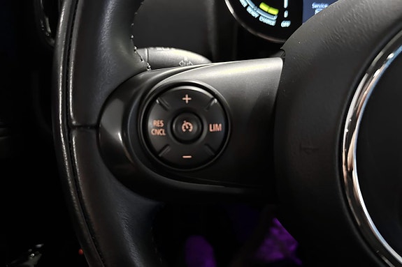 MINI Countryman Cooper SE 15 of 30
