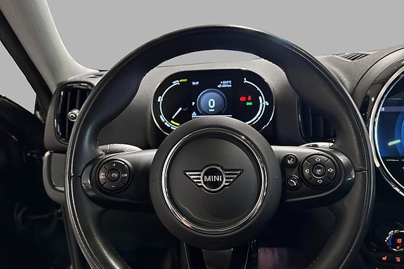 MINI Countryman Cooper SE 14 of 30