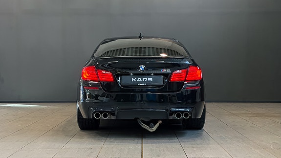 BMW M5 5 of 30