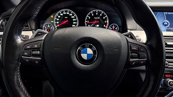 BMW M5 20 of 30