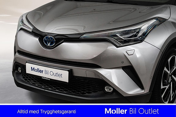 Toyota C-HR 2 of 18
