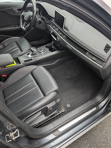Audi A4 allroad 17 of 22