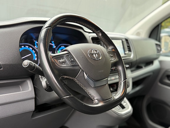 Toyota Proace 9 of 15