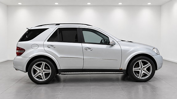 Mercedes-Benz ML280 5 of 30