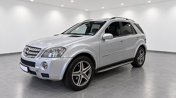 Mercedes-Benz ML280 2 of 30