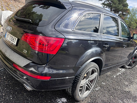 Audi Q7 15 of 30