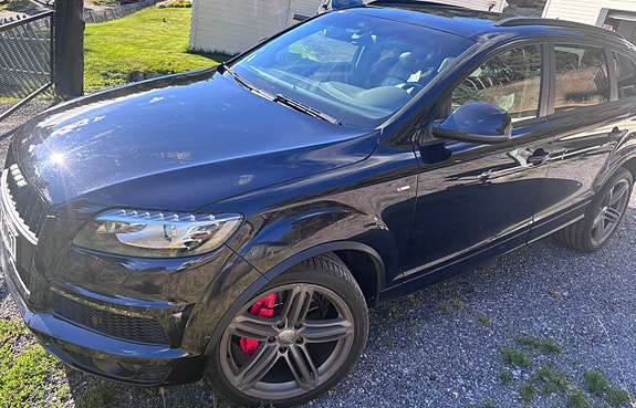 Audi Q7 4 of 30