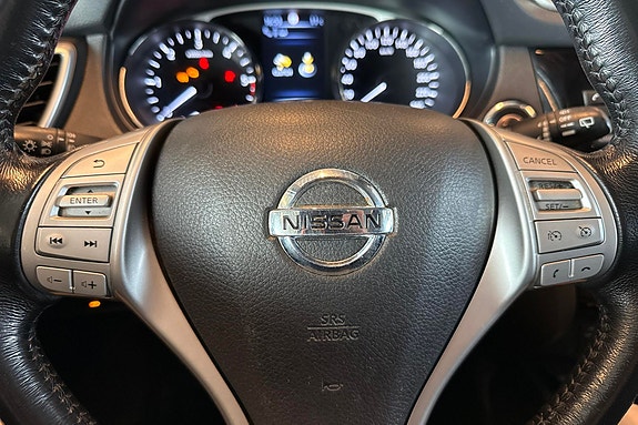 Nissan X-Trail 18 of 30