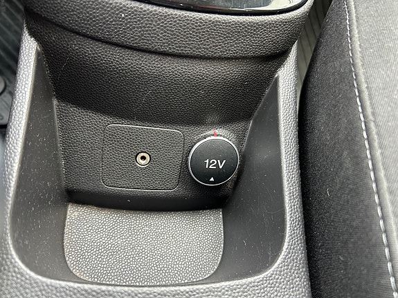 Ford Fiesta 18 of 21