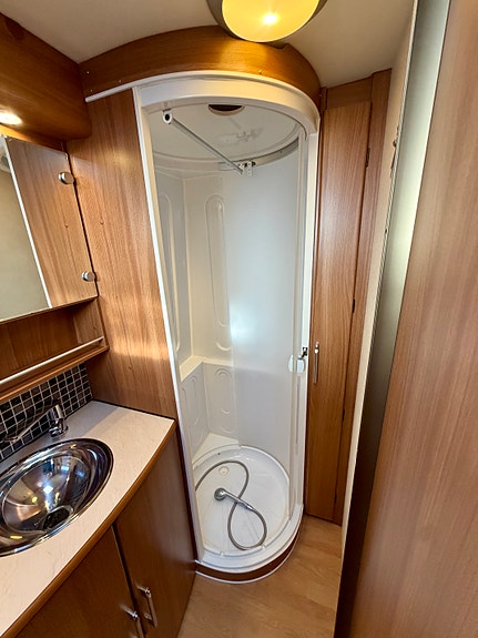 Bilde 23 av KABE ROYAL 780 TDL