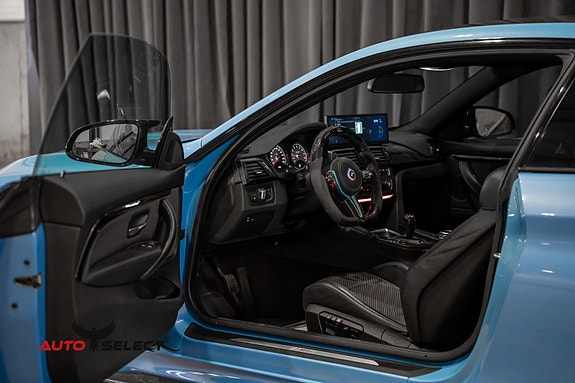 BMW M4 29 of 30