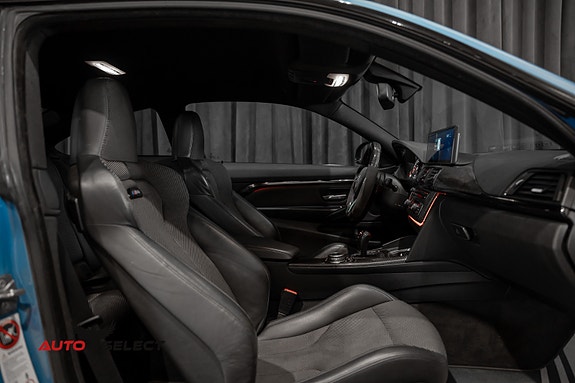 BMW M4 28 of 30