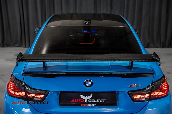 BMW M4 21 of 30