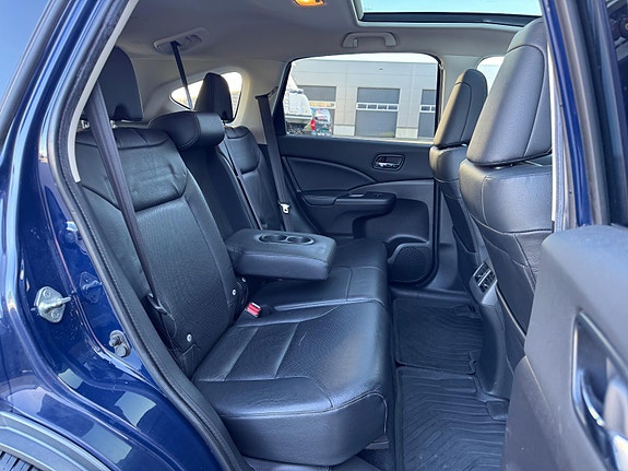 Honda CR-V 19 of 30