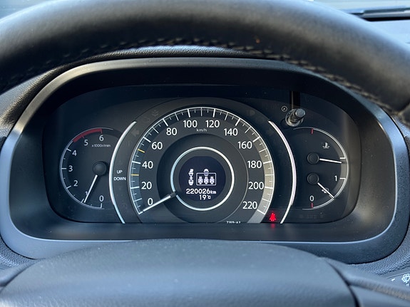 Honda CR-V 24 of 30