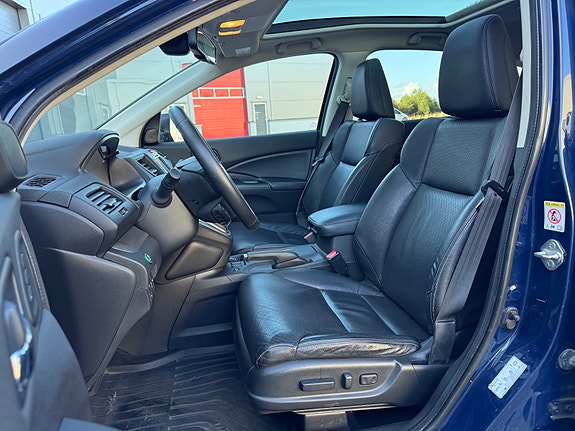 Honda CR-V 15 of 30