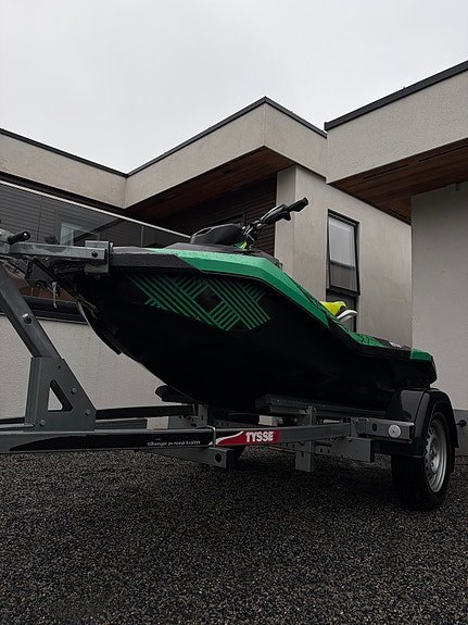 SeaDoo spark trixx (Henger og Dock følger med) 9 of 13