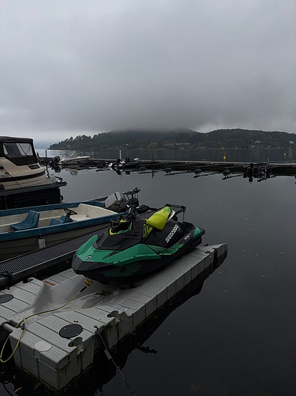 SeaDoo spark trixx (Henger og Dock følger med) 4 of 13