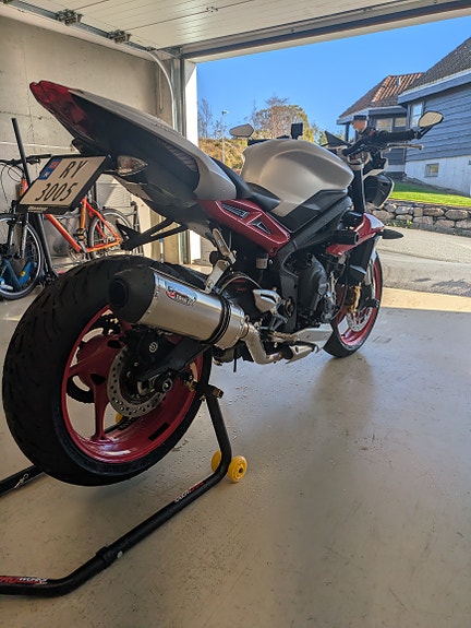 Triumph Street Triple 675 RX 5 of 7