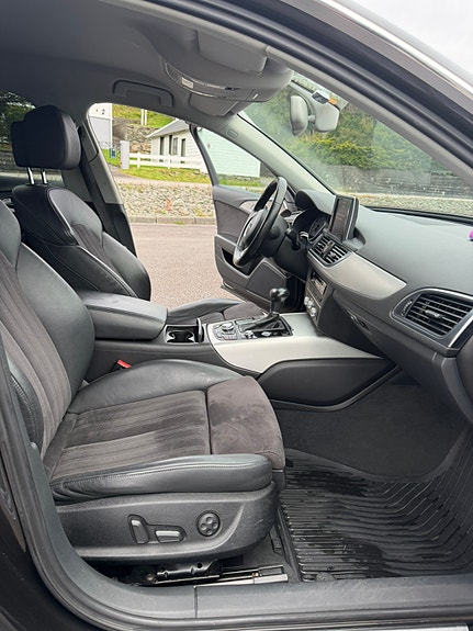 Audi A6 14 of 21