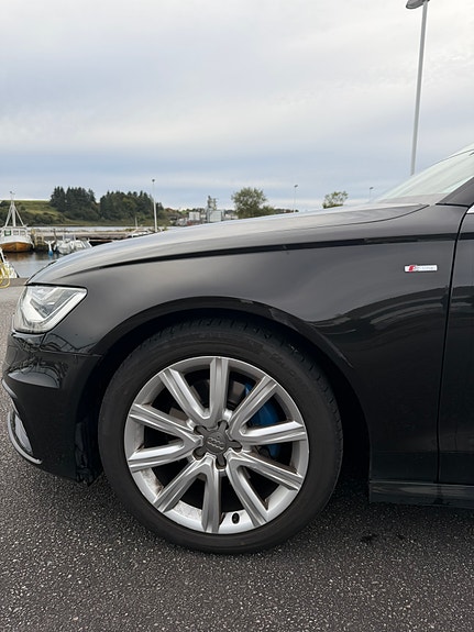 Audi A6 4 of 21