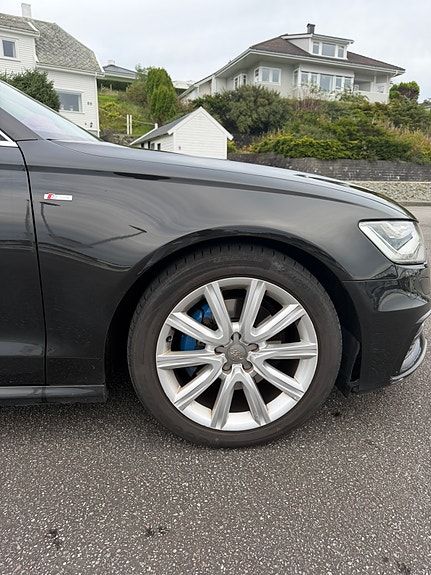 Audi A6 5 of 21