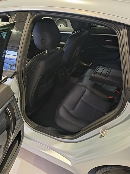 BMW 435d 9 of 17