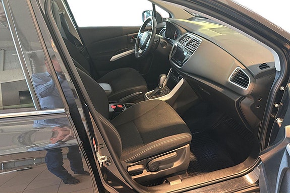 Suzuki SX4 S-Cross 15 of 25