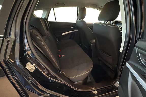 Suzuki SX4 S-Cross 17 of 25